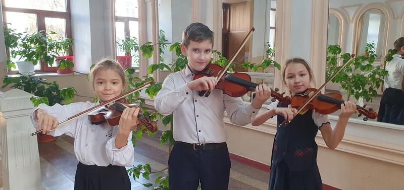 II Школьный конкурс на лучшее исполнение скрипичного этюда